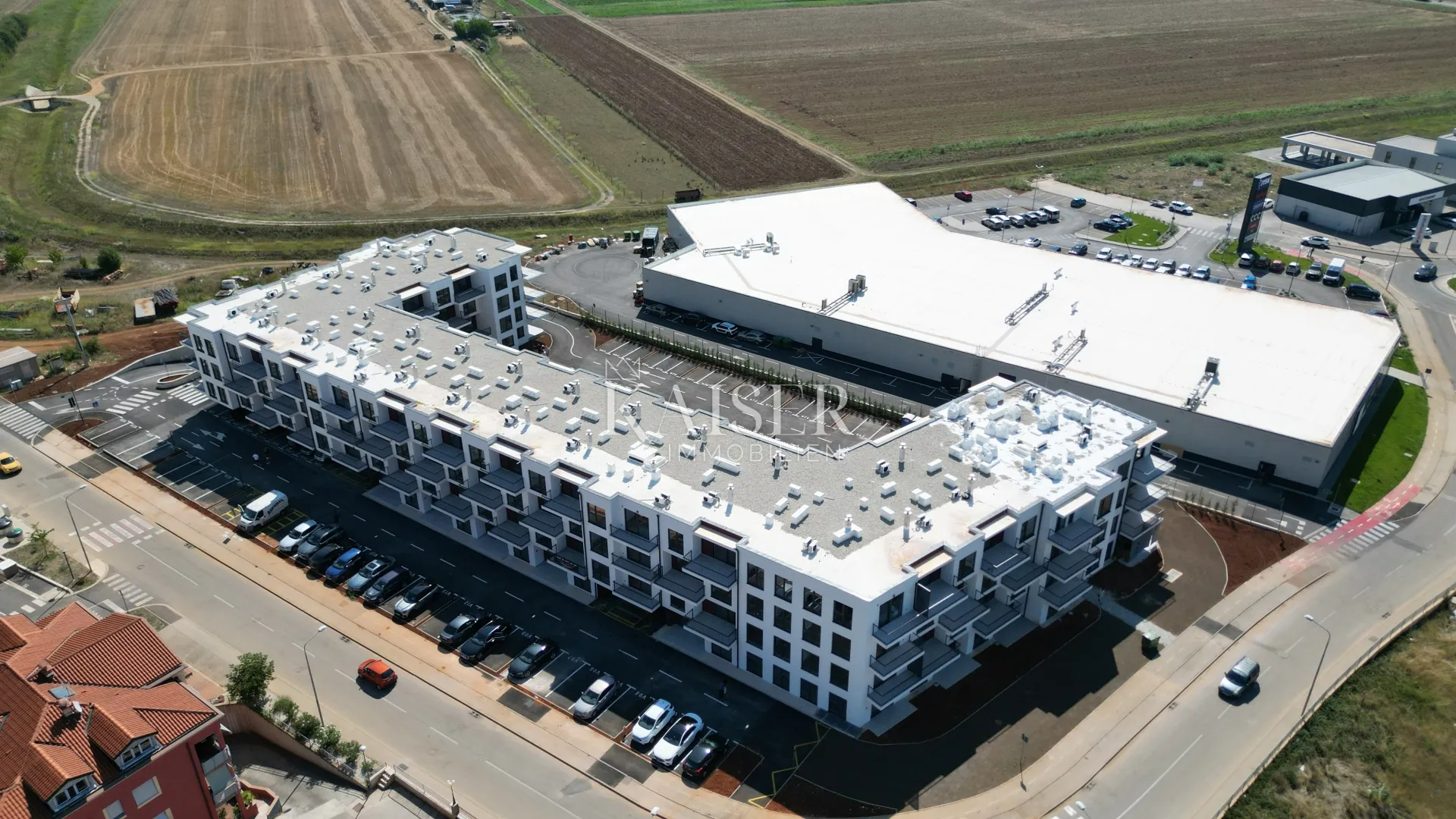 istra, umag – dvosoban stan sa dnevnim boravkom, 71m2, prizemlje sa okućnicom - slika 7