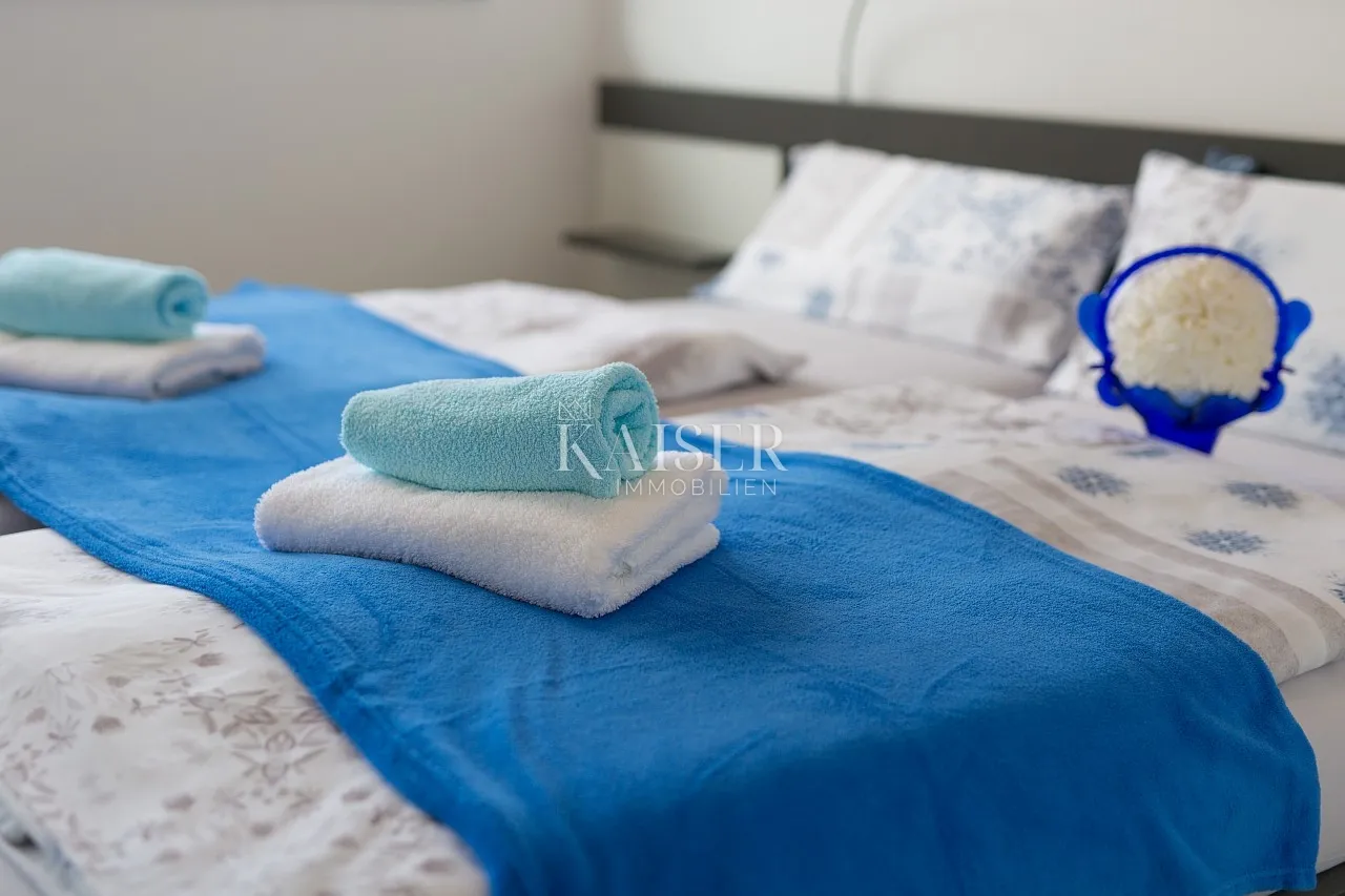 otok krk, okolica- moderan apartman 78m2 s bazenom - slika 8