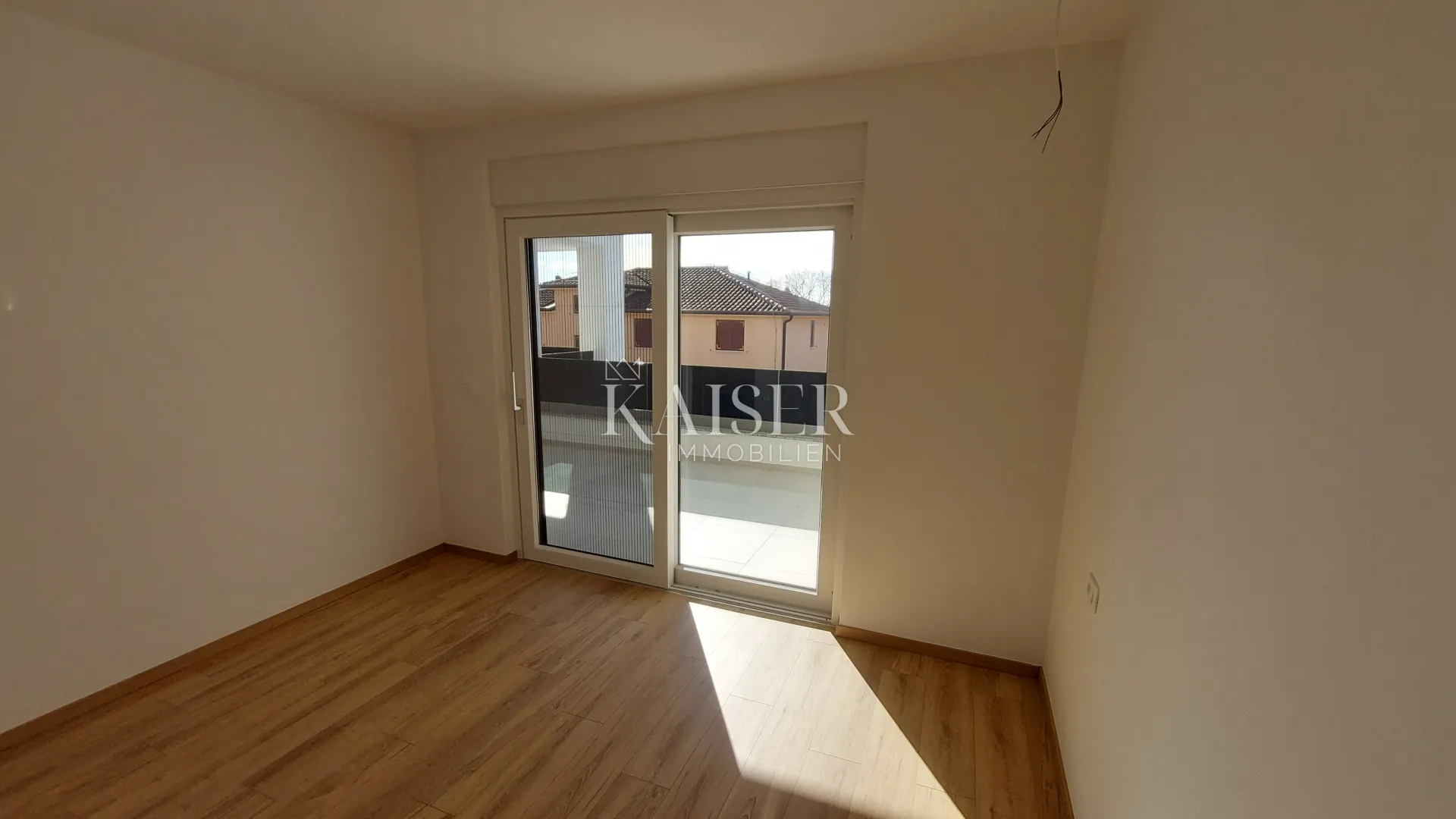 istra, novigrad - luksuzan trosoban stan sa dnevnim boravkom, 108 m2, u prizemlju, sa bazenom - slika 11