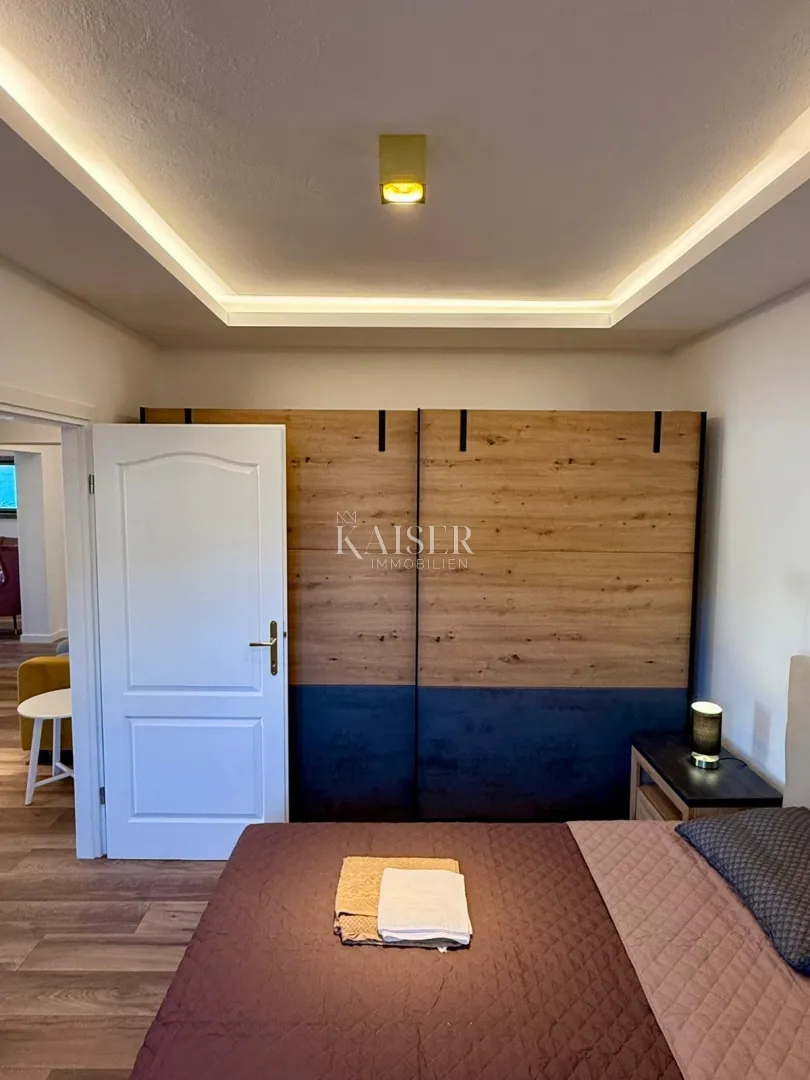 otok cres, cres - kuća sa 4 stana, 288m2, 50m od mora sa prekrasnim pogledom - slika 27
