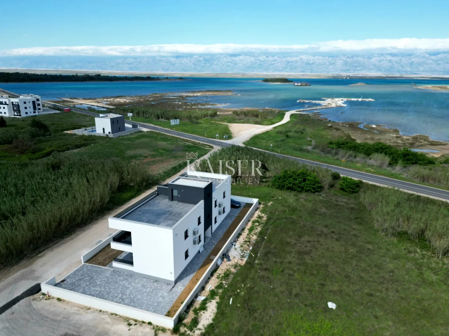 zadar – privlaka, stan s krovnom terasom 150 m od mora - slika 26