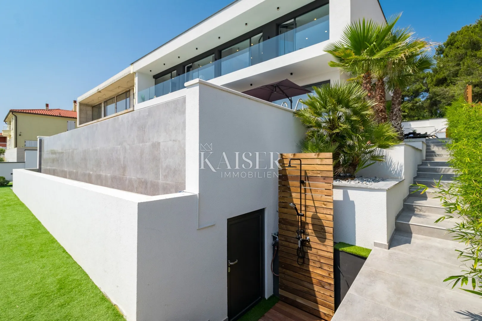 istra, medulin- luksuzna vila 400m2 s infinity bazenom - slika 31