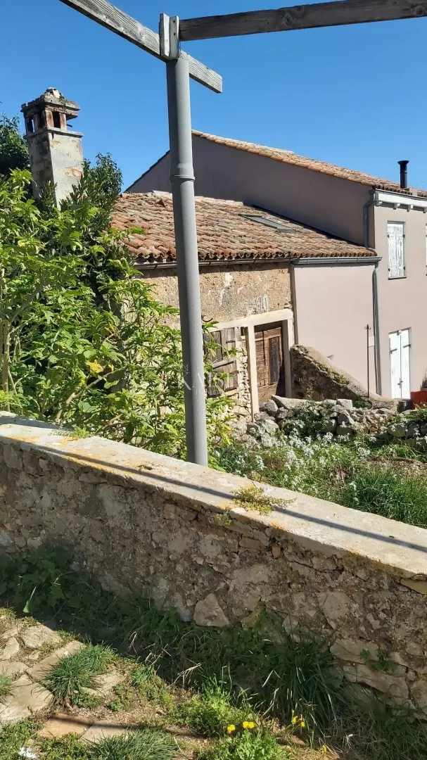 mali lošinj - kamena kuća s pomoćnim objektom i dvorištem - slika 6
