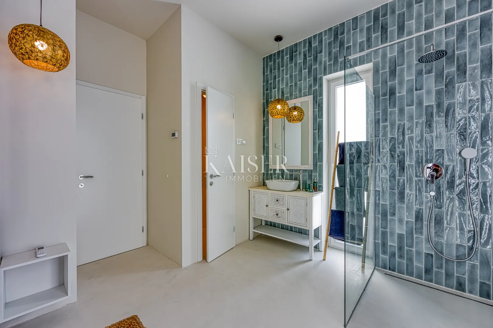 otok krk, okolica krka - predivna vila s pogledom na more, 110 m2 - slika 19