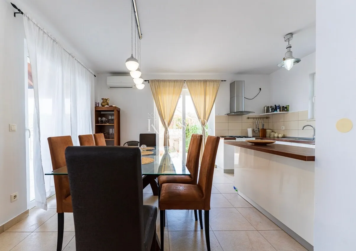 otok korčula - prekrasna i zadivljujuća vila uz more - slika 34