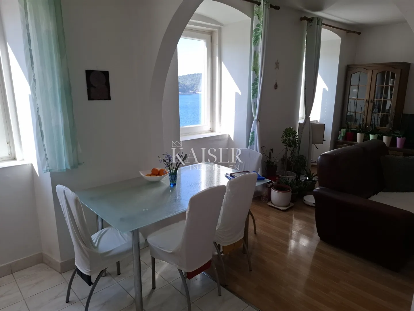 Mali Lošinj, trosoban stan sa pogledom na more