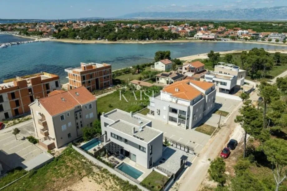 zadar, privlaka - moderna vila s bazenom, 50 m od mora - slika 23