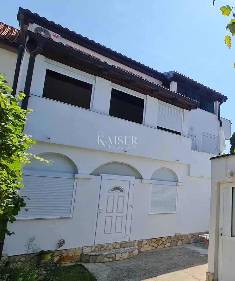 zadar – sabunike kuća sa 6 apartmana 233 m2 - slika 13