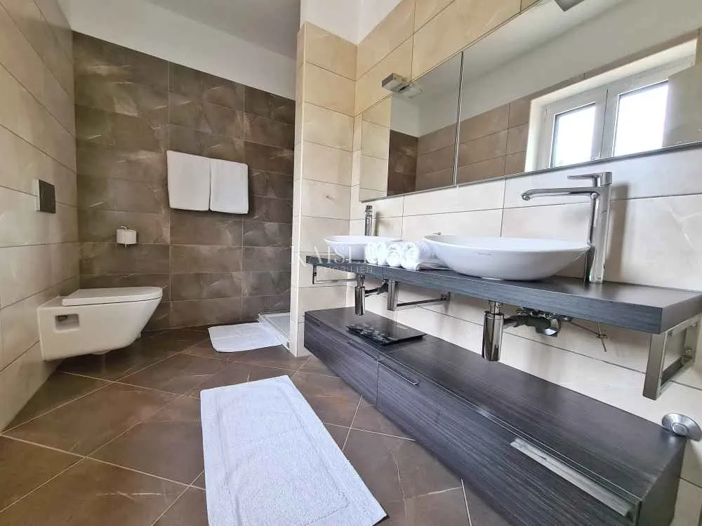 istra - poreč, luksuzna vila pogled more i sauna - slika 22