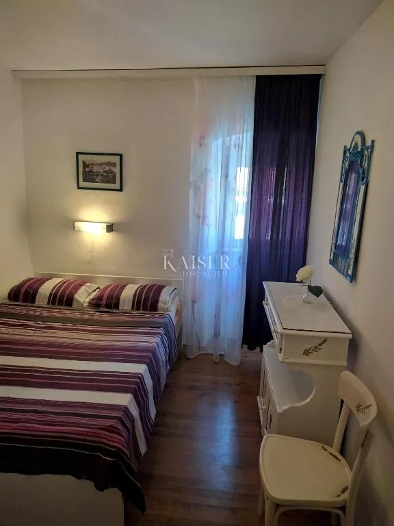 cres, kuća u povijesnoj jezgri 85 m² - slika 6