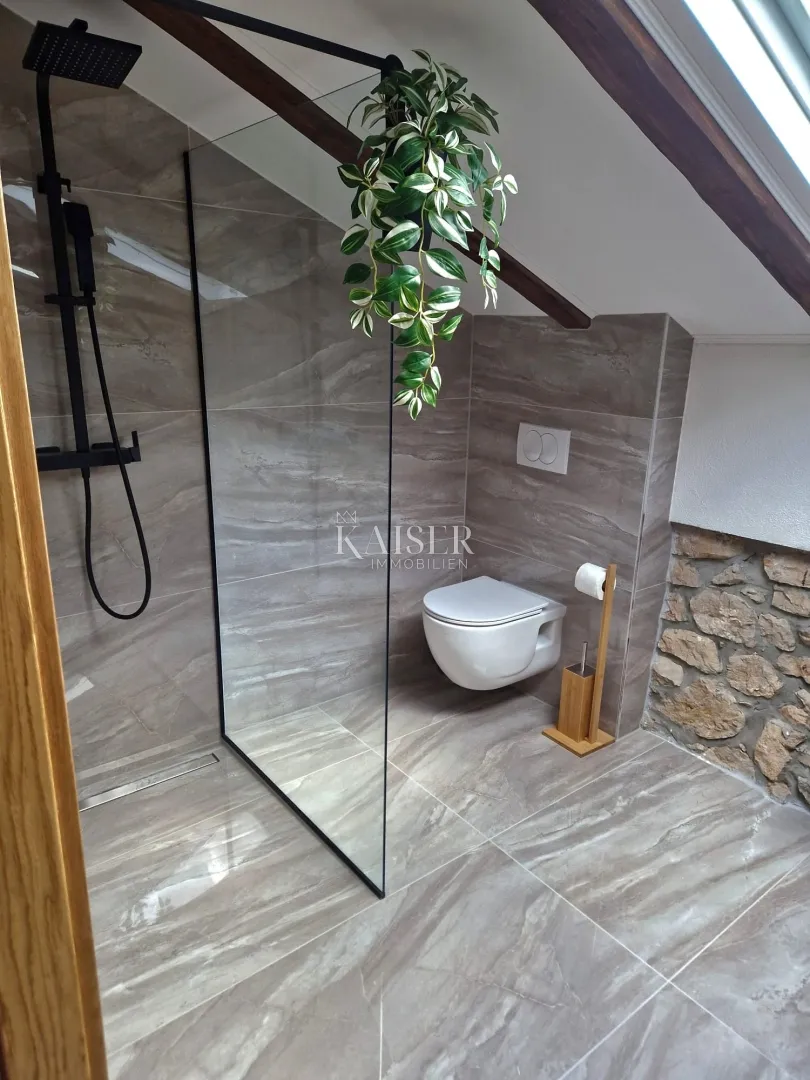 otok krk, dobrinj - adaptirana starina, 140 m2 - slika 19