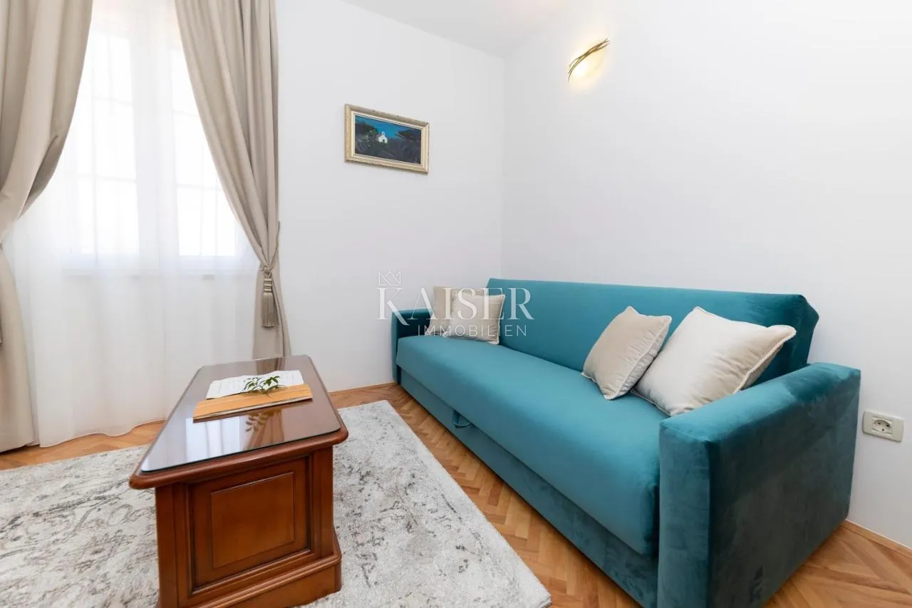 šibenik - hotel prvi red do mora - slika 27