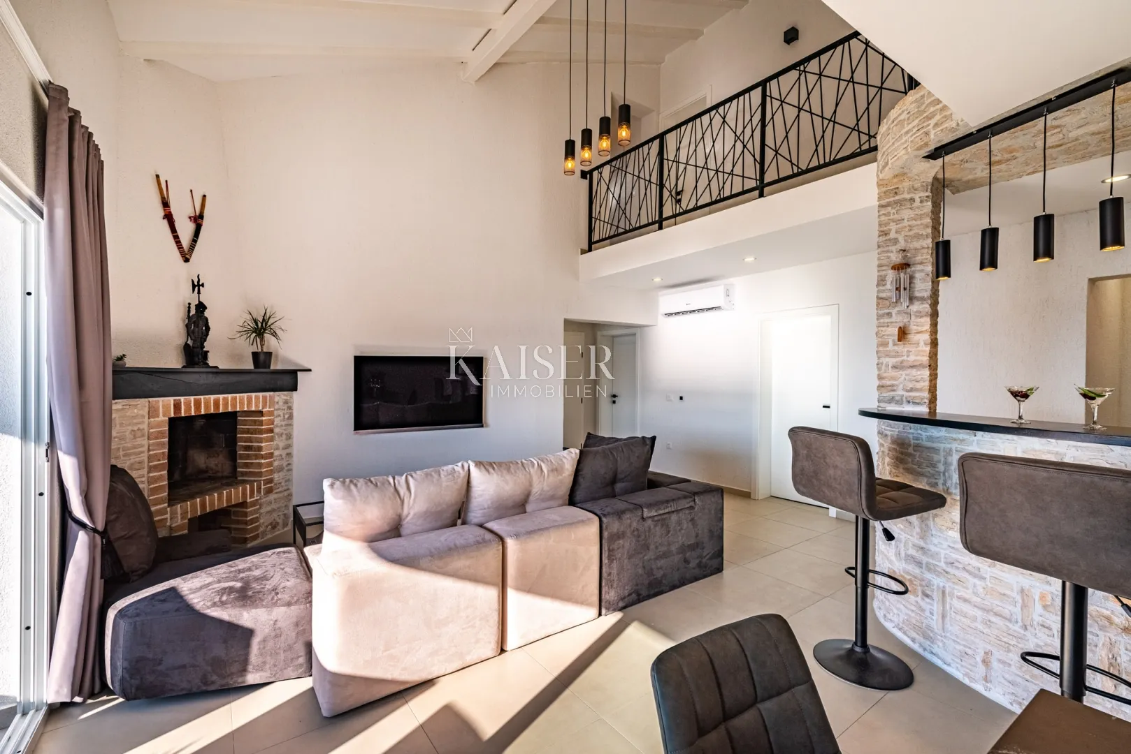 zadar, novigrad - villa s bazenom 250m2, 70m od mora - slika 14