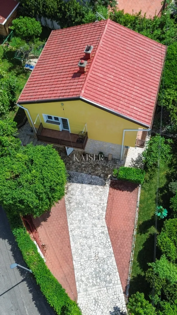 crikvenica, selce - predivna kuća sa okućnicom - slika 33