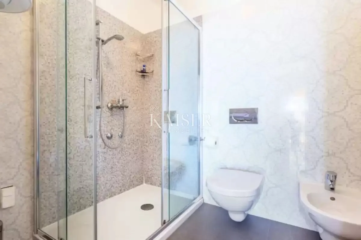 opatija, ičići - prekrasan stan 160m2 s pogledom na more - slika 19