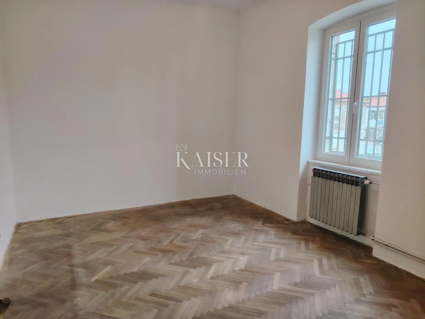 istra. pula - trosoban stan 74m2 s vrtom i konobom - slika 7