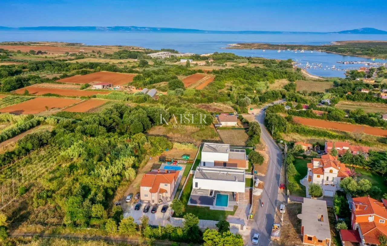 istra, medulin - zapanjujuća vila nedaleko mora, 500 m2 - slika 24