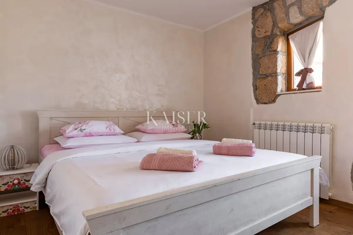 opatija, brseč - šarmantna kuća s predivnim pogledom na more, 120 m2 - slika 17