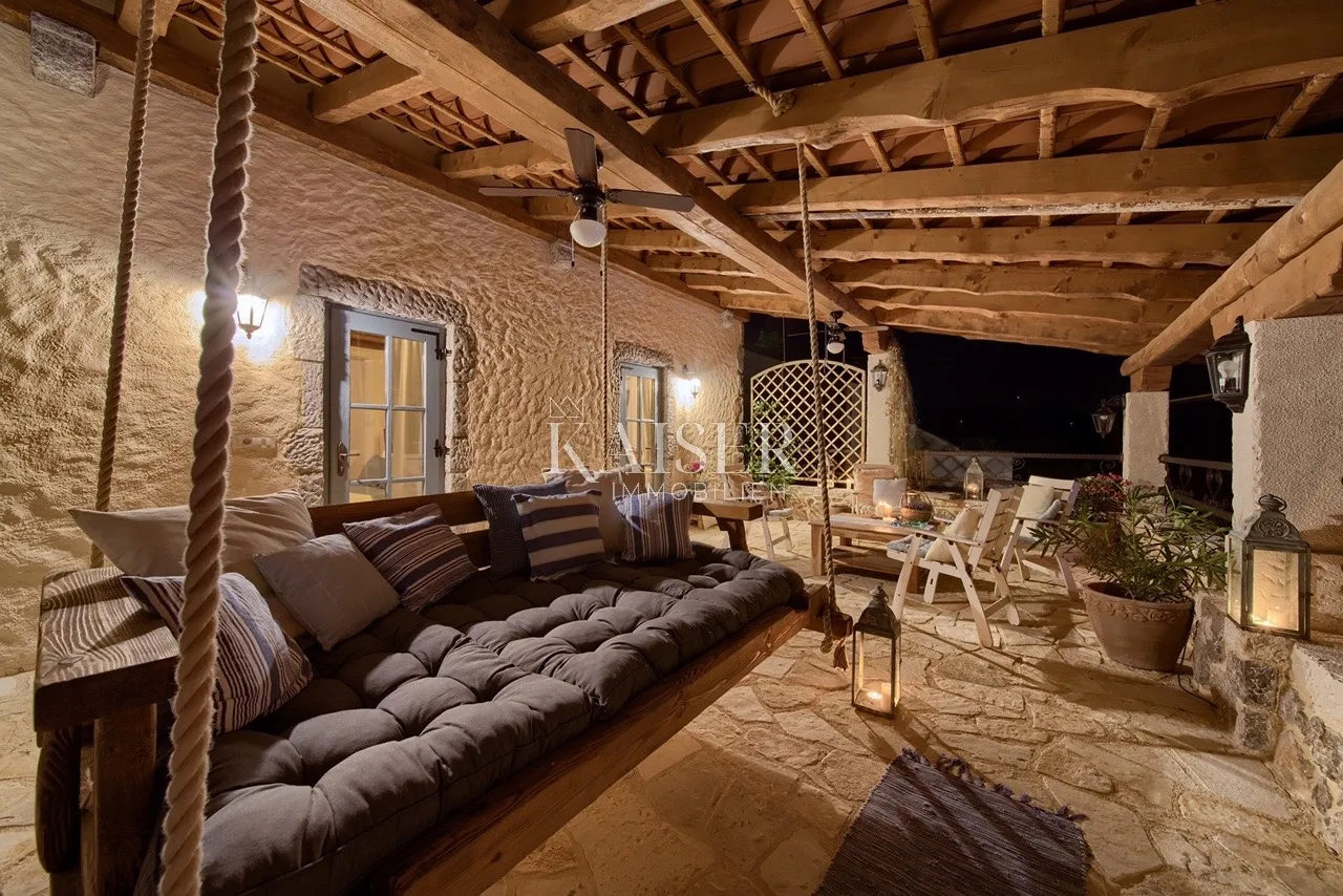 otok krk, malinska, autohtona vila s pogledom na more, 260 m2 - slika 15