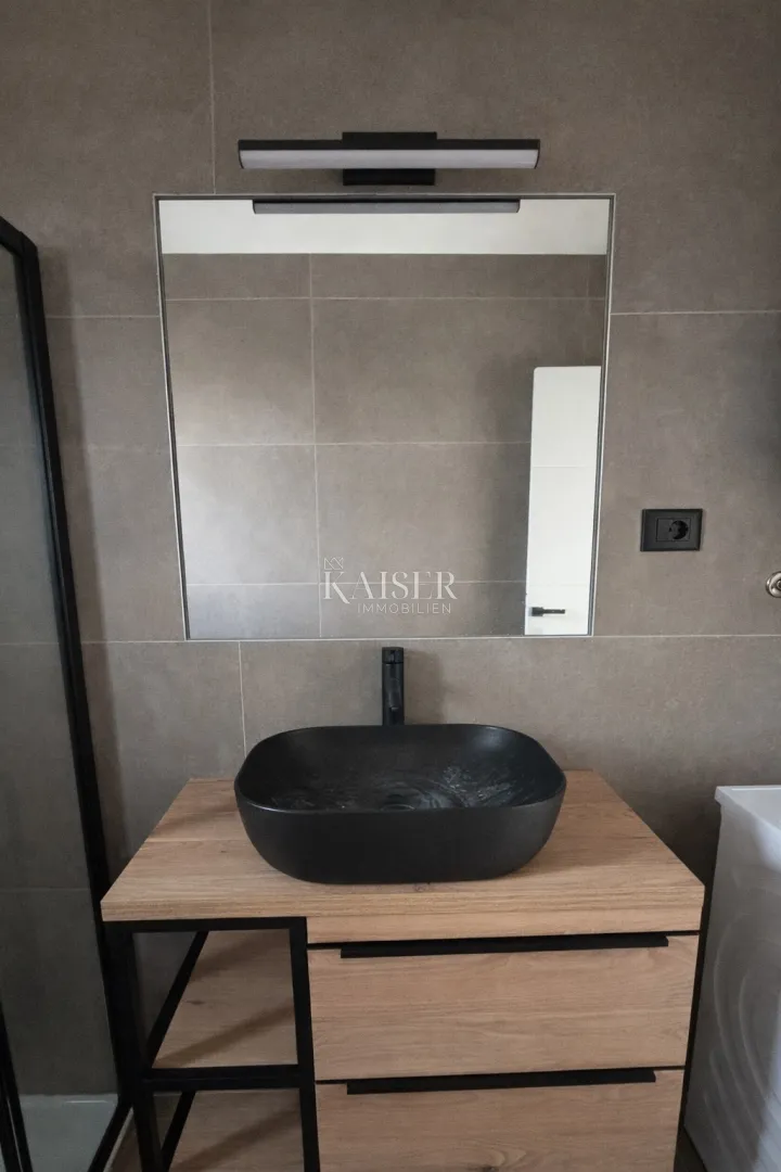 zadar, privlaka apartman novogradnja 70 m od mora - slika 13