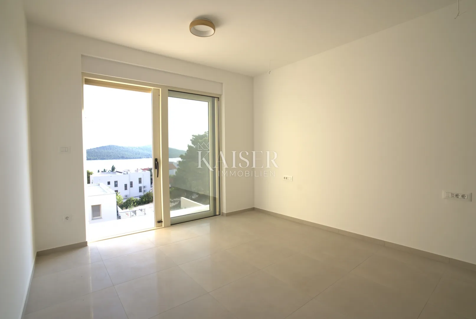šibenik, jasenovo – luksuzna trosobna kuća 171,15 m² s panoramskim pogledom na more - slika 23