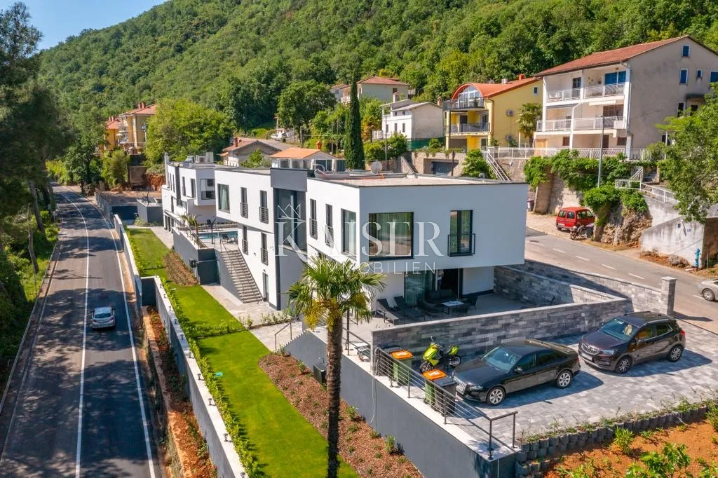 mošćenička draga – dvojna vila s bazenom i wellnessom - slika 2