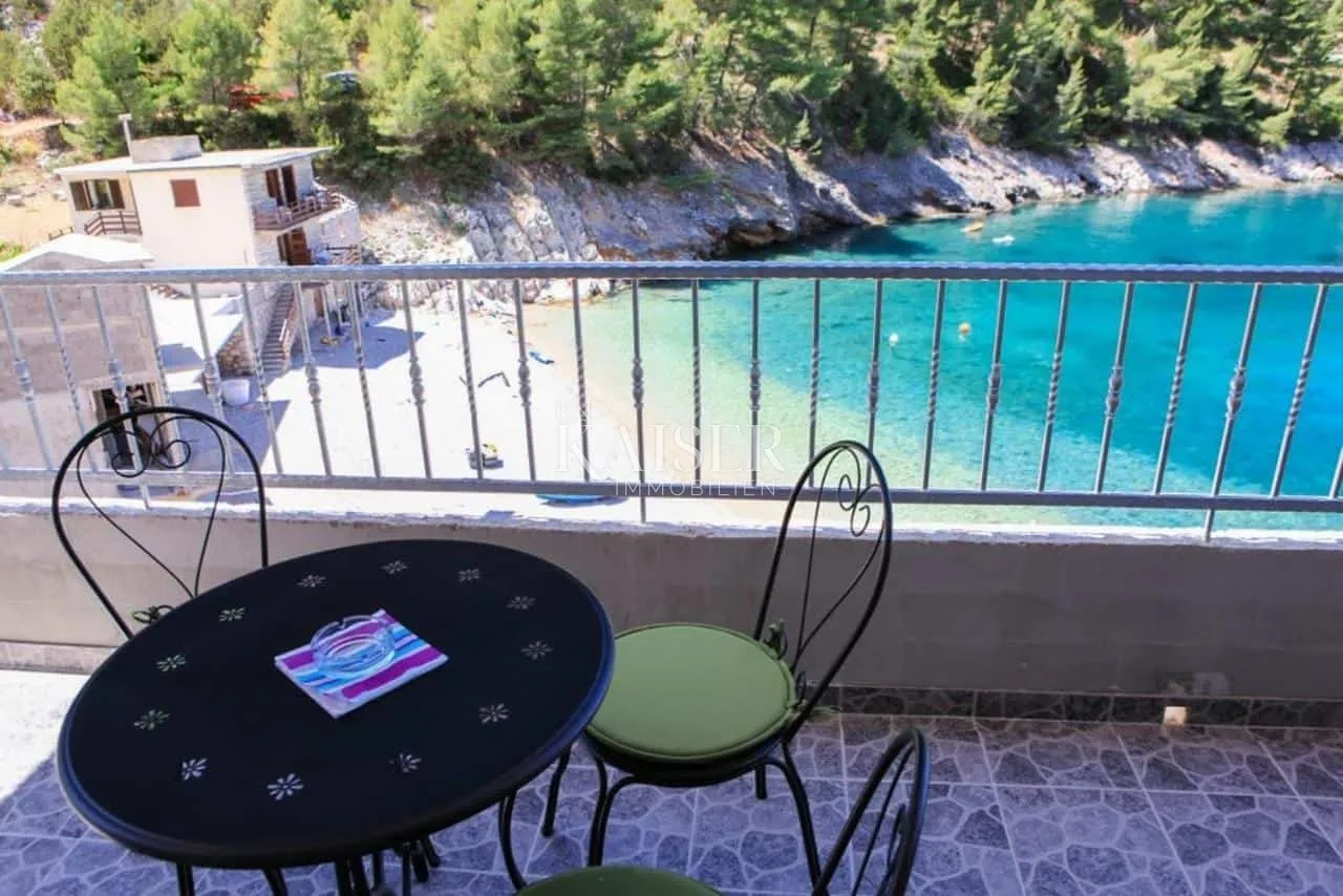 otok hvar - tradicionalna kuća uz more - slika 27