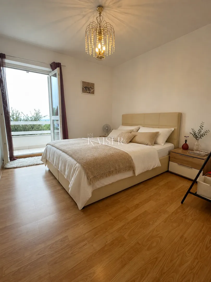 cres, martinšćica - samostojeća kuća 148 m², dva apartmana, 150 m od mora - slika 9