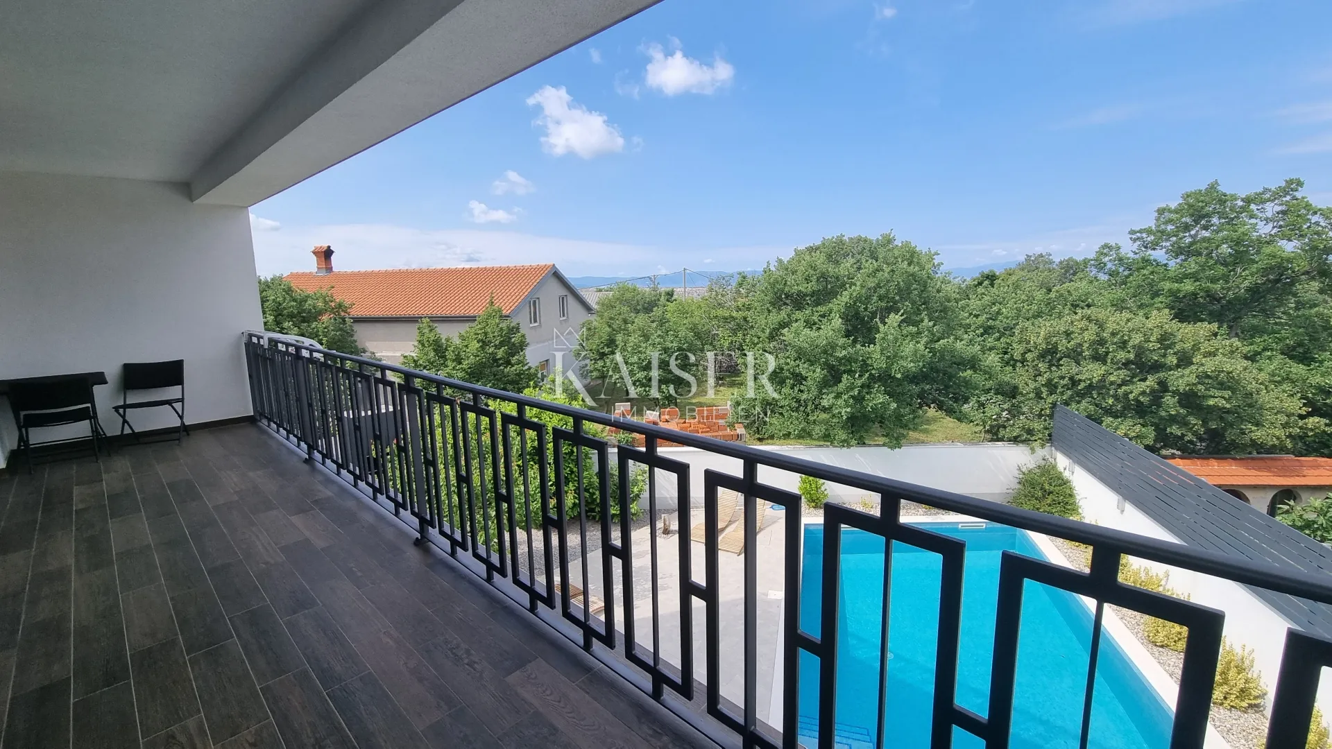 rijeka, šmrika - moderna luksuzna vila sa dva stana i bazenom - slika 10