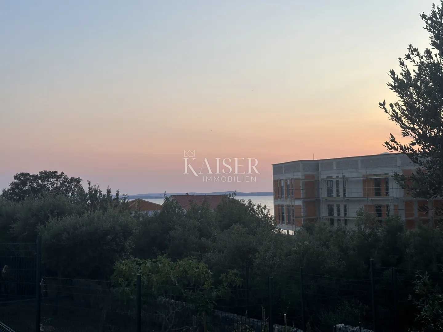 zadar, diklo - građevisnko zemljište 90 m od plaže, pogled na more - slika 3