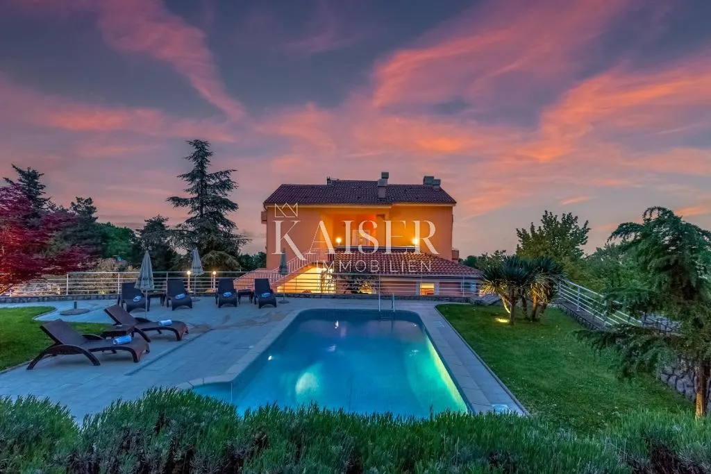 lovran – apartmanska vila s velikim zemljištem i projektom za boutique hotel - slika 31