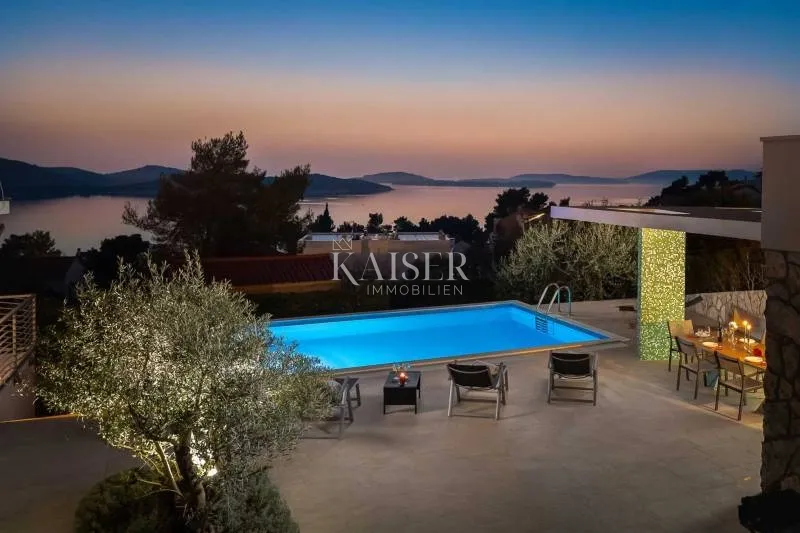 šibenik-žaborić – luksuzna vila 358 m² s bazenom, konobom i panoramskim pogledom - slika 27