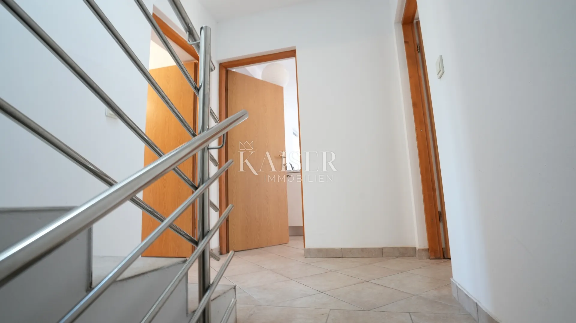 šparadići, šibenik - apartmanska kuća s 5 jedinica, 100m od mora - slika 18