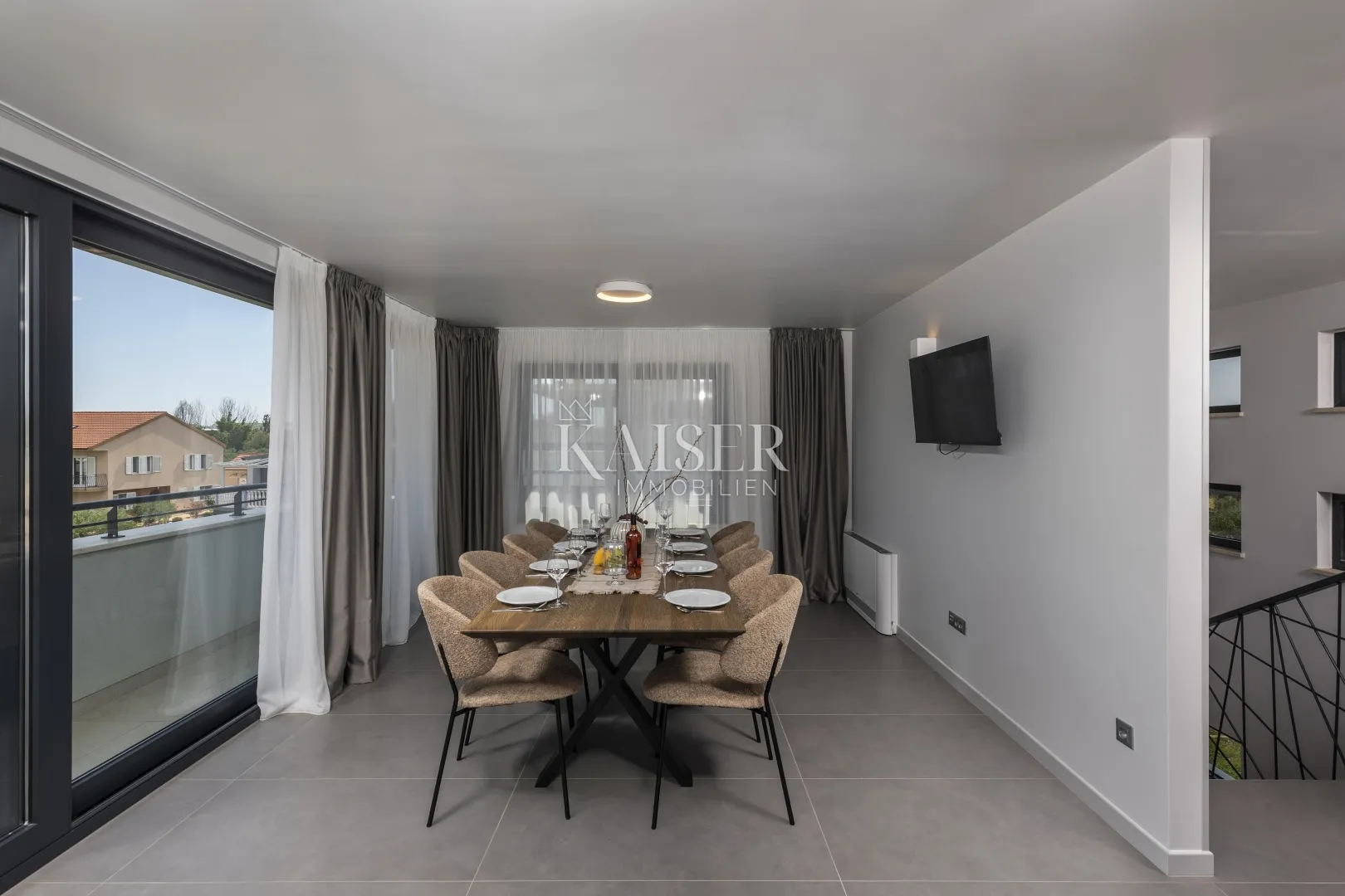 bibinje — luksuzna dizajnerska vila s rooftop oazom i pogledom na more - slika 25