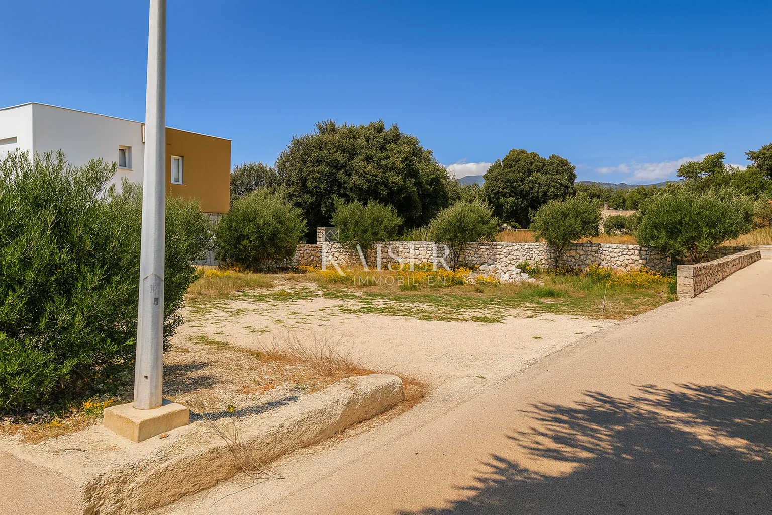pag, mandre – građevinsko zemljište 734 m², 600 m od mora - slika 4