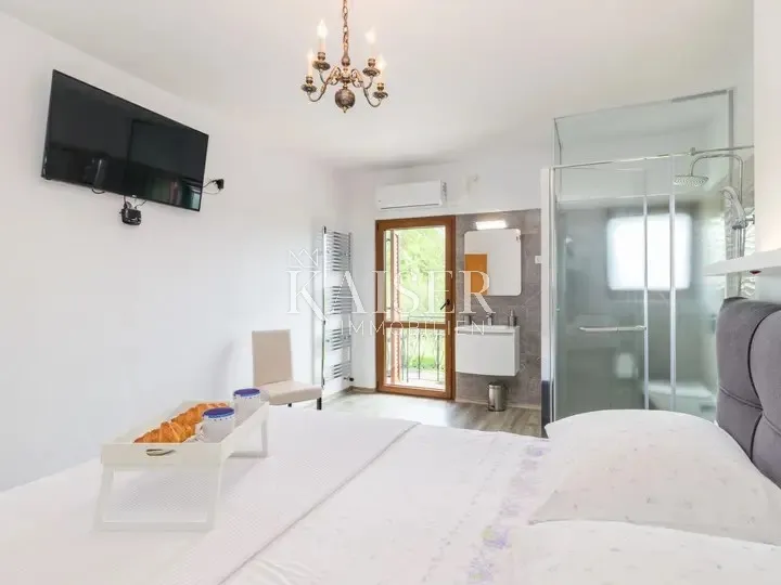 istra - motovun, kuća sa bazenom na 5560 m2 građevinske parcele - slika 11