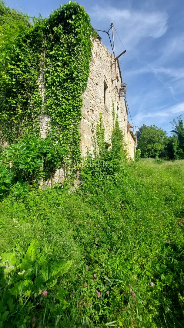 istra, grožnjan, okolica - građevinsko zemljište 1.000m2, sa ruševnim starinama - slika 10