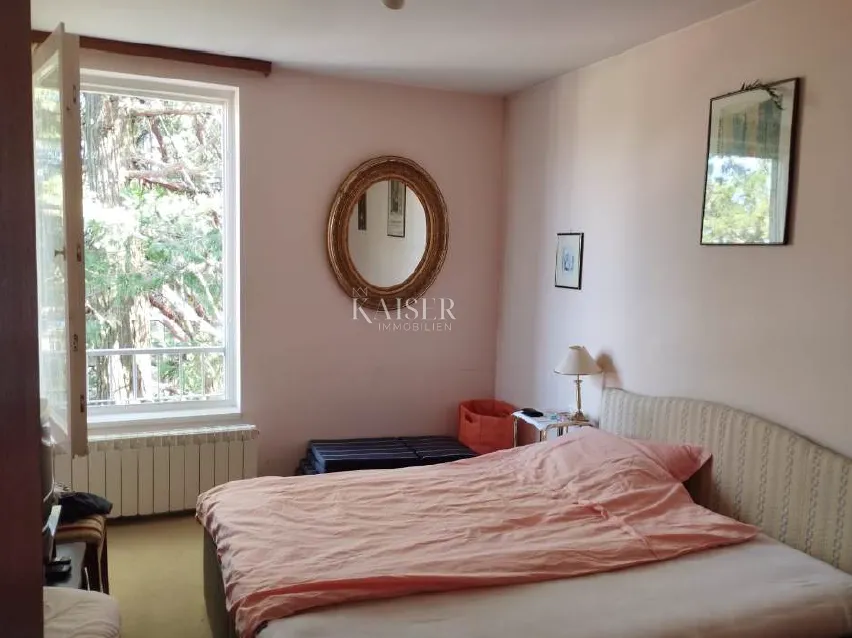 opatija – obiteljska vila s 2 stana u centru opatije - slika 18