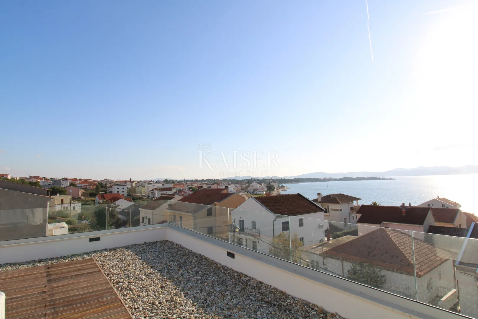 zadar- penthouse s krovnom terasom i pogledom na more - slika 7