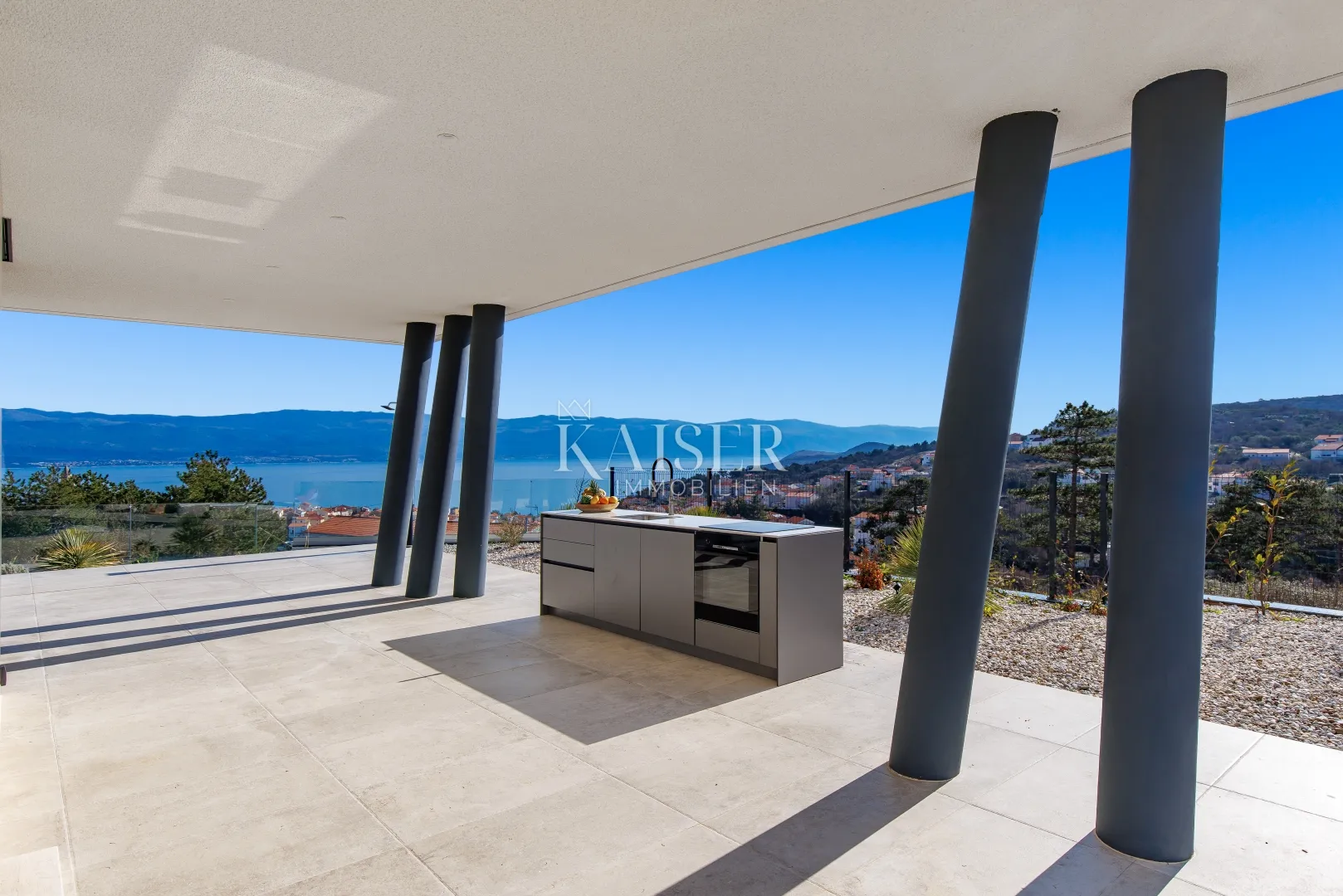 krk, vrbnik - villa 265m2 sa panoramskim pogledom na more - slika 9