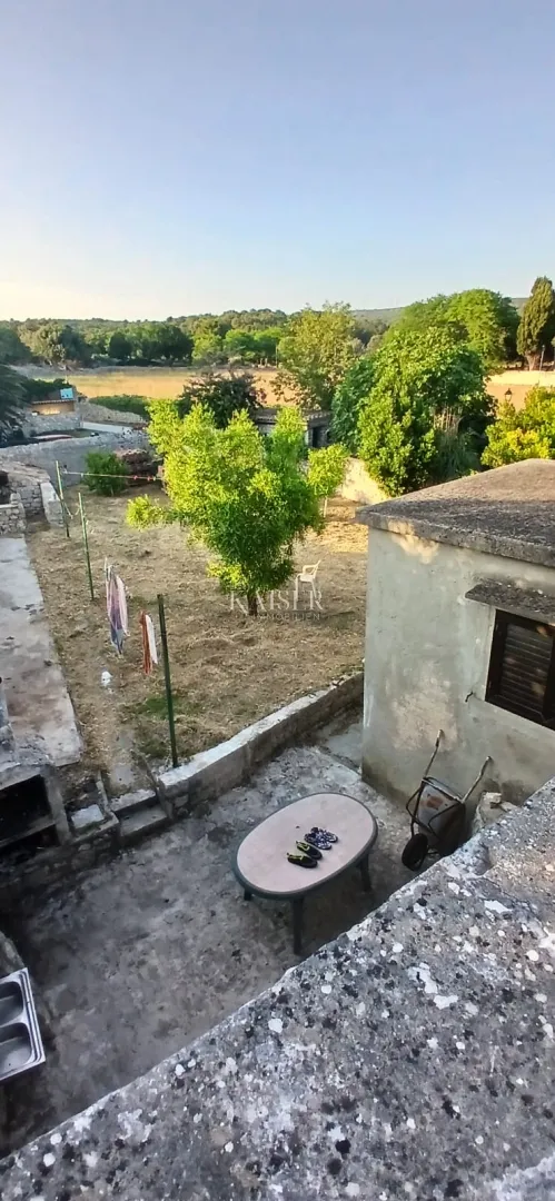 otok cres-lošinj, osor, bivši samostan, 50 m od mora - slika 21