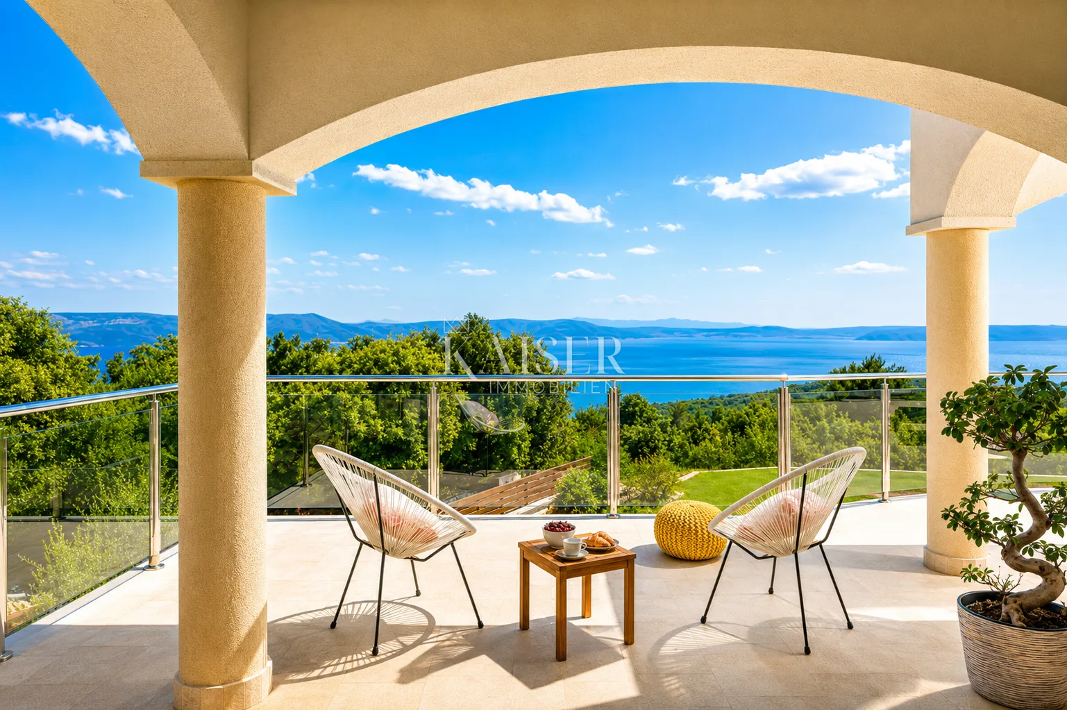istra, labin- impresivna luksuzna vila s 180° pogledom na more - slika 15