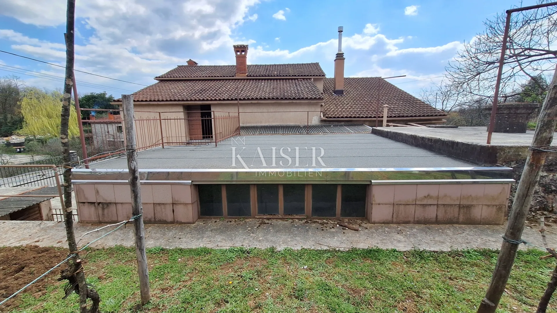 opatija, jušići, kuća s velikim građevinskim zemljištem - slika 2