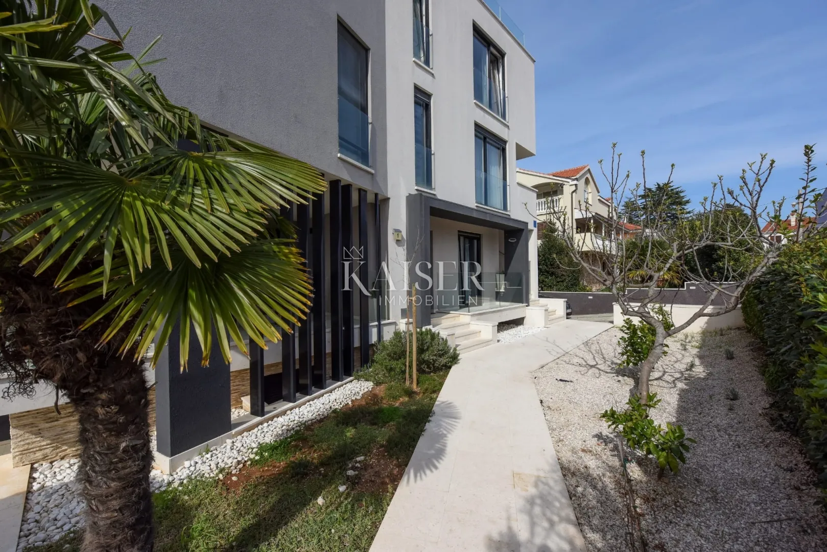 zadar- ekskluzivan stan 130 m² s panoramskim pogledom na more,150m od plaže - slika 6