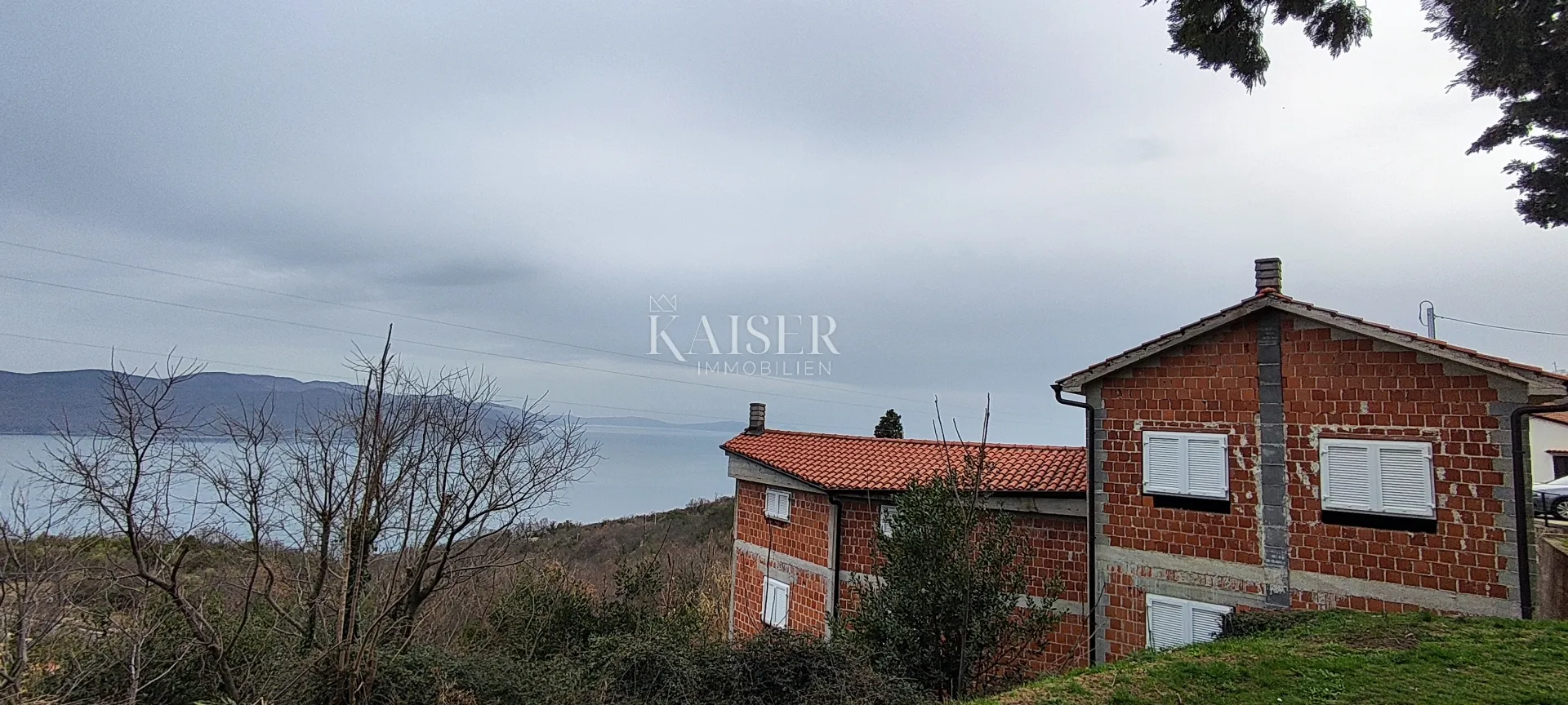 brseč - kuća s dva dvoetažna stana, 160 m2 - slika 5