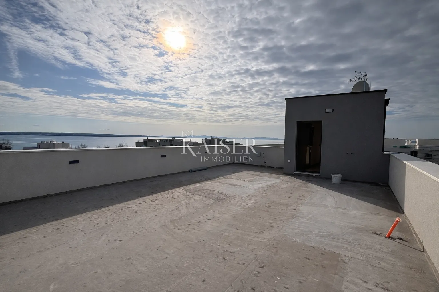 zadar – privlaka | apartman s krovnom terasom i pogledom, 200 m od mora - slika 27