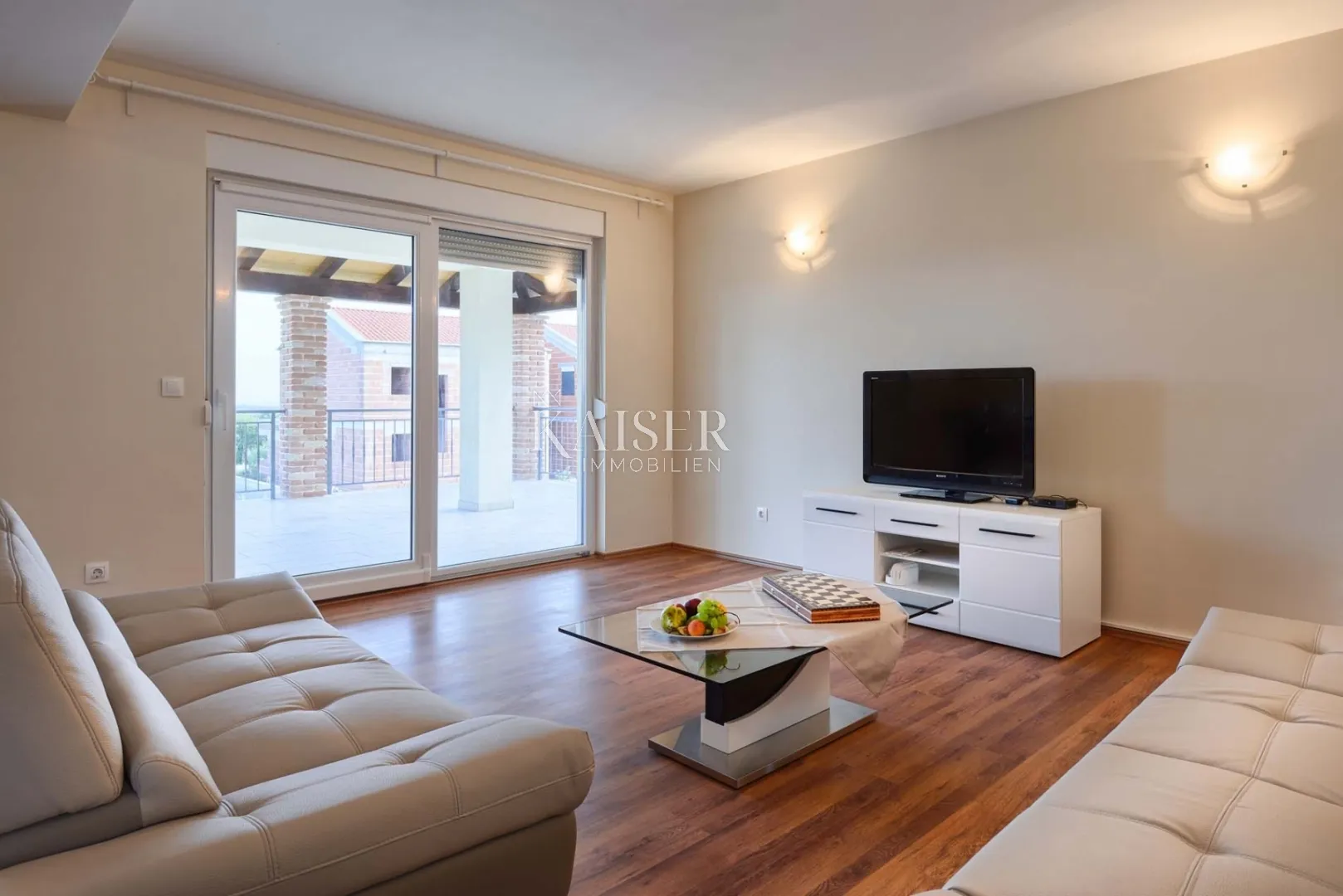 istra - kaštelir, vila sa bazenom pogled more 1 - slika 16