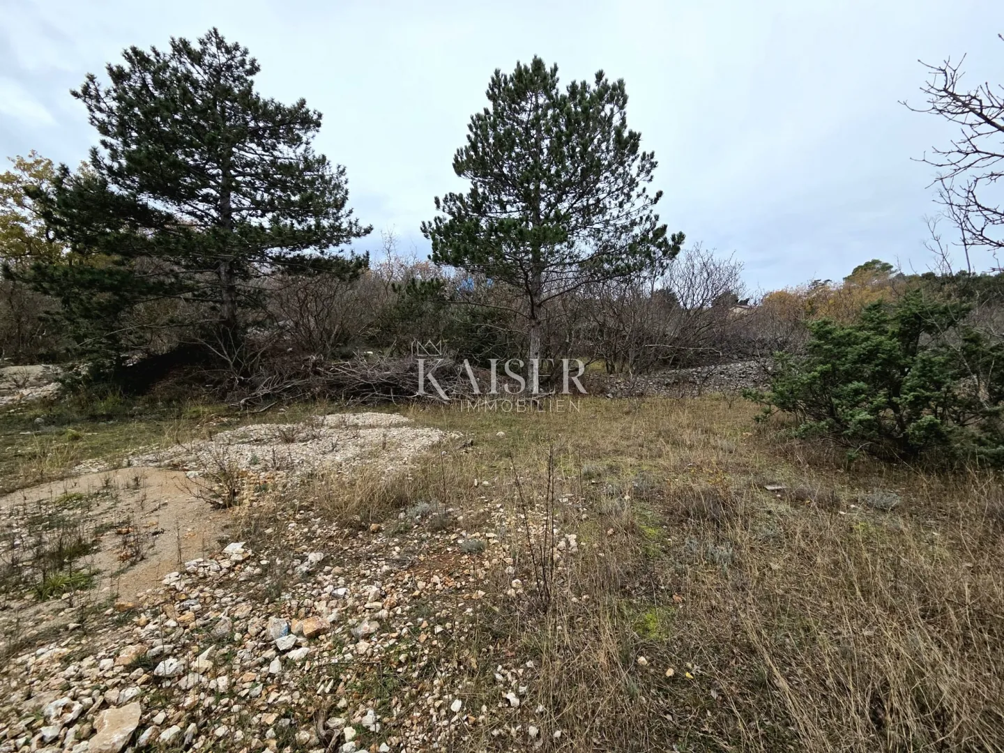 krk, vrbnik - građevinsko zemljište 2700m2, pogled more - slika 5