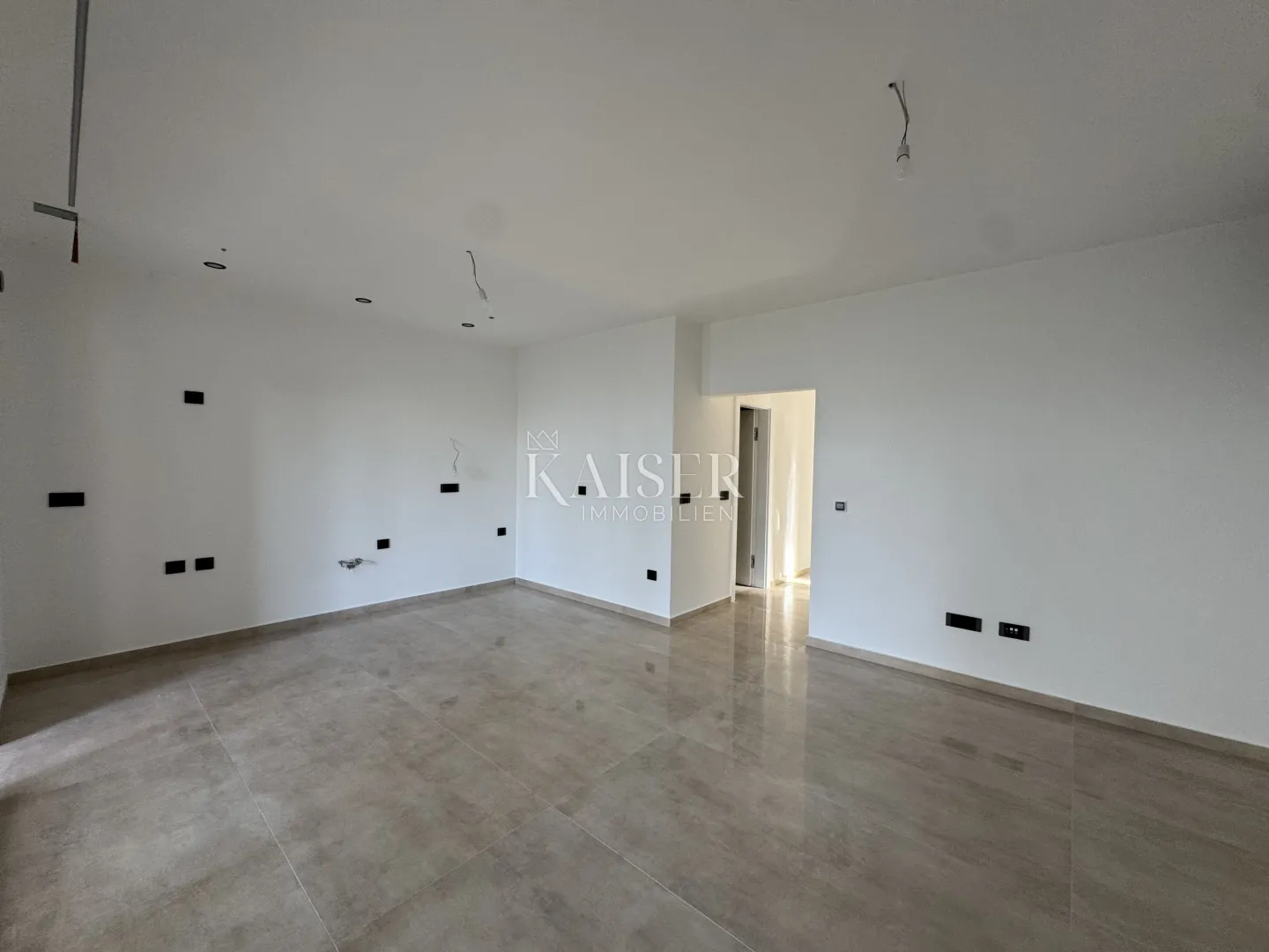 zadar, diklo - luksuzan namješten stan s2 s privatnim vrtom od 160 m²- 70 m od mora - slika 6