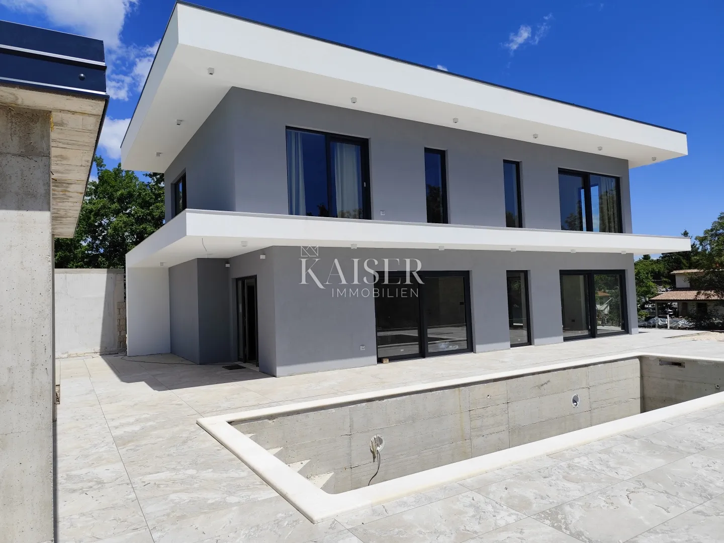 istra, sv.petar u šumi - luksuzna vila s bazenom - slika 2